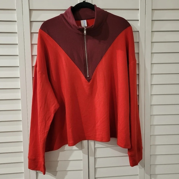 LIVI CozySoft Half-Zip Colorblock Cropped Pullover In Adrenaline Rush Size 22/24 - Picture 2 of 9